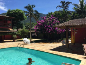 lugar incrível com espaço e piscina em Maresias